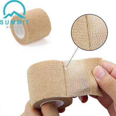 Tan Color Nonwoven Self Adherent-Verband-Verpackung 2 bewegt X 5 Yards Schritt für Schritt fort